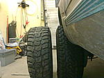 Kumho KL71 285/16/75+ 8" peltivanne vs. 295/75/16 A/T+10" vanne