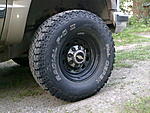 305/70/16 Mickey Thompson + 8" leve peltivanne, ET 0