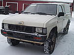 Nissan Pick-Up, 2,5D, 1997, ajettu 223.077km... 
Saa tehd hyvi tarjouksia. ;)