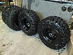 Kumho 33"x12,5"-15, 10" leveill ja -44 et:ll ja japsi jaolla.