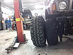 38.5x16 vs 33"