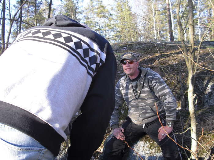 Tmk se on nyt se kaveri josta on ollut puhetta jo aiemminkin? UCB asian ytimess. Terveisi mys Sepolle!



moro seppo mit seppo
[9/22/10 2:41:25 PM] : Kirjota niin menee paremmin
[9/22/10 2:41:34 PM] : Eli siis mitett
[9/22/10 2:42:29 PM] : oranssia, tarkoittaen mit
[9/22/10 2:42:32 PM: Toimenpidekielto?
[9/22/10 2:42:35 PM] : tarkoittaa mit?
[9/22/10 2:43:22 PM] Timo Haara: pelloilta ei saa ottaa kasvia yls ennenkuin thc-pitoisuusmittaukset ovat valmistunet
[9/22/10 2:44:28 PM] : okei
[9/22/10 2:44:29 PM] : Eli mit se testeri nytti?
[9/22/10 2:44:32 PM] : oranssia?
[9/22/10 2:44:34 PM] Timo Haara: kiistin laittoman kasvatustarkoituksen ja nyt ollaan siin samassa vaiheessa mik on ollut suomessakin eli viranomaiset ihmettelevt eu-maataloussntj ja 0,2 rajaa jolla ei ole mitn tekemist huumaavuuden tai huumausaineen rajan kanssa
[9/22/10 2:44:35 PM] : Tarkoittaa mit?
[9/22/10 2:44:50 PM] : Allright
[9/22/10 2:45:02 PM] Timo Haara: tallenna tm keskustelu esim word-tiedostoosi, olisin nauhoittanut mutta muistikortit tynn fck
[9/22/10 2:45:13 PM] Timo Haara: oranssia nytti, hyvin menee
[9/22/10 2:45:20 PM] : Oranssi tarkoittaa?
[9/22/10 2:45:24 PM] Timo Haara: ei ole ht niin kauan kuin oranssi
[9/22/10 2:45:31 PM] : Nonniin
[9/22/10 2:45:41 PM] : Koska ne menevt mittaamaan?
[9/22/10 2:45:44 PM] Timo Haara: se on pikatesti kannabiksen thc-pitoisuuden tasolle
[9/22/10 2:45:55 PM] Timo Haara: just tultiin sielt pellolta
[9/22/10 2:46:07 PM] : Henk koht kokeiluissa ainakin thc pitoisuus on ollut laimeahko
[9/22/10 2:46:11 PM] Timo Haara: ottivat 15 kasvia nytteiksi se on ok
[9/22/10 2:46:26 PM] : allright
[9/22/10 2:46:45 PM] Timo Haara: vitn ett alle 1% thn ajankohtaan, siell ne on enimmt lkeaineet pellossa tuulien aj sateen vaikutuksesta
[9/22/10 2:46:52 PM] : Noo, hyv ett asia selkenee
[9/22/10 2:46:58 PM] : Jep
[9/22/10 2:47:09 PM] Timo Haara: annoin muuten positiivisen thc-nytteen ensimmisen kerran elmssni
[9/22/10 2:47:18 PM] Timo Haara: en ottaisi stressi aiheesta
[9/22/10 2:47:22 PM] : Siis henkillt?
[9/22/10 2:47:30 PM] : En ota
[9/22/10 2:47:31 PM] : =)
[9/22/10 2:47:46 PM] : Luotan jrjestelmn Eestiss
[9/22/10 2:47:53 PM] : Tm on vaan asian selvenns
[9/22/10 2:48:09 PM] Timo Haara: muuten kuin ett jos kerran voi menn ehk jopa kuukausi tutkimuksiin ja pelto on toimenpidekiellossa niin ainoa joka hytyy asiasta on
[9/22/10 2:48:11 PM] Timo Haara: ......
[9/22/10 2:48:14 PM] Timo Haara: ....
[9/22/10 2:48:15 PM] Kaipila: mites sin kotona olleet?
[9/22/10 2:48:31 PM] Timo Haara: pieni vihre lintu ja sen lukuisat v up kaverit
[9/22/10 2:48:31 PM] : Peipolla on kivaa
[9/22/10 2:48:35 PM] Timo Haara: jepa
[9/22/10 2:49:16 PM] : Eikhn tm tst
[9/22/10 2:49:27 PM] Timo Haara: kotona olleet ovat kuulemma poliisin ikkunalaudalla, vastustin kasvien tuohamista, sanoivat ett vaan jos onnistuu niin kastavat ja pitvt huolta saa nhd osaavatko puutarhurin hommia
[9/22/10 2:49:48 PM] Timo Haara: eli tst voidaan vastinena hyty ainakin kaksi asiaa
[9/22/10 2:50:41 PM] Timo Haara: 1. saadaan selvyys siihen ett mik kohta eestin laissa luokittelee sisll tapahtuvan huumausainekyttn kelvottoman kasvin sen laittomammaksi tai laillisemmaksi kuin ulkokasvatuksessakaan
[9/22/10 2:51:12 PM] : Joob, m olen kiinnostunut siit Linnan Pateekki aspektista
[9/22/10 2:51:13 PM] Timo Haara: 2. jos tarvitaan ns. eriluba niin mists niit sitten voi saada, varmaan poliisin kautta saamme neuvot
[9/22/10 2:51:29 PM] : Jesh
[9/22/10 2:51:43 PM] : Ilmeisesti koit saman kuin min poliisin kanssa
[9/22/10 2:51:45 PM] : mukavaa porukkaa jne
[9/22/10 2:51:48 PM] Timo Haara: jepa paikalliset apteekit pitisi selvitt koska poliisi sanoi ett kyll sit lkkeeksi pitisi saada jo tllkin hetkell eestistkin
[9/22/10 2:52:20 PM] : No 2 lekuria jolta olen kysynyt on sanonut ettei onnaa
[9/22/10 2:52:27 PM] Timo Haara: ei ole mitn ongelmaa muuta kuin ett surettaa poliisin puolesta koska tehtv joka on nyt annettu on todella haastava ja voi olla tyls
[9/22/10 2:52:30 PM] : Toinen oli vieroitusklinikan pomo ja toinen psykologi =)
[9/22/10 2:52:35 PM] Timo Haara: ok
[9/22/10 2:53:06 PM] Timo Haara: se tarvida valta poliittise paattmise edistmikseks
[9/22/10 2:53:09 PM] Timo Haara: maybe
[9/22/10 2:53:30 PM] Timo Haara:  eivt varmaan tllkn uskalla antaa resepti ihan tuosta vaan
[9/22/10 2:54:13 PM] Timo Haara: katotaanhan niin lait tullaan stmn miten sattuu, itsell olisi thn valmis tja erittin toimiva jrjestelm aina eu-maatalousaspektia myten
[9/22/10 2:54:05 PM]: M just tulin neuvottelusta jossa asiakas uhkasi laittaa sopparia poikki x takia
[9/22/10 2:54:07 PM] : Eivtp laittaneet
[9/22/10 2:54:09 PM] : Perkeleet
[9/22/10 2:54:10 PM] : =)
[9/22/10 2:55:26 PM] Timo Haara: mutta pelloilta ei tosiaan saa nyt sitten poimia kanepia ennen kuin tullaan huomaamaan ett ei siit pihteeksi ole jos ei sitten todella isolla tyll yrit valmistaa melko laimeaa ltk esim mutta se ei ole ainakaan oma tarkoitus
[9/22/10 2:55:52 PM] Timo Haara: kuitukasvatuksesta siell keskusteltiin, ykksruudussa saagassa tll tuon puolelta
[9/22/10 2:56:21 PM] Timo Haara: kyll tstkin kanepista saab kuitua mutta kuitukasvista 0,2 rajoilla ei tule saamaan ljy
[9/22/10 2:56:39 PM] : jeps
[9/22/10 2:56:40 PM] : Mun pit jatkaa matkaa tst..
[9/22/10 2:57:21 PM] Timo Haara: kunpa jengi tmn ymmrtisi eik sotkisi kuituhptyksilln ja eu-tukiviisauksillaan joista eivt tied asiaa sen kummemmin, kannattaa ottaa asioista selv ennenkuin esitt vitksen virallisesta totuudesta
[9/22/10 2:58:10 PM] Timo Haara: ok taidan laittaa simoliiniin nkslle, on siell yksityisempikin asioita, tiimin muodostamiseen liittyvi mm
[9/22/10 2:58:42 PM] : jeps
[9/22/10 2:59:29 PM] Timo Haara: palataan, nyt lhden plantaasille josko lytyisi esim auton alle jnyt peippo pelotteeksi pellolle laitettavaksi joskus niit lytyy tullessa yksi ji ehk poliisiauton alle kun ajettiin parveen joka oli keskell tiet, niit on satoja nyt siell
[9/22/10 2:59:43 PM] Timo Haara: illemmalla back to issue
[9/22/10 3:00:33 PM] Timo Haara: www. forums.petrisimolin.fi/ suomen suurin maastoautofoorumi, todellisen sananvapauden nenkannattaja ilman sensuuria
[9/22/10 3:01:00 PM] Timo Haara: siis www.offipalsta.com
[9/22/10 3:01:05 PM] Timo Haara: !
[9/22/10 6:01:55 PM] : Mithnvittua duunaisi 
[9/22/10 7:33:43 PM] Timo Haara: ootkos siell
[9/22/10 7:33:52 PM] Timo Haara: hallooota
[9/22/10 7:34:00 PM] Timo Haara: vi tu ett toimii
[9/22/10 7:34:14 PM] Timo Haara: no nytthn tuo tuon tekstin
[9/22/10 7:34:26 PM] : joob
[9/22/10 7:34:41 PM] Timo Haara: pitsk koittaa puhelinyhteytt
[9/22/10 7:35:10 PM] Timo Haara: soita x jos kerran kysyt ett mithn duumaisi
[9/22/10 7:35:24 PM] Timo Haara: duumadaa duupadaapa
[9/22/10 7:35:37 PM] : safkaan nyt ja sitten lametun
[9/22/10 7:35:41 PM]: Ei huvita duunit lainkaan
[9/22/10 7:35:45 PM] : Pits saada lkityst
[9/22/10 7:36:03 PM] : Onko  jotain alan miest jolle soittaa?
[9/22/10 7:36:27 PM] : M oon kynyt pisnest yhden x kanssa, mutta se on niin vaikeaa ja saa paskaa tavaraa
[9/22/10 7:36:29 PM] : Oon x
[9/22/10 7:36:57 PM] Timo Haara: ota toi nyt mutta yhtn ei voi jauhaa mitn joutavaa paskaa siihen mink alan x ei ainakaan liity mihinkn pilvipiden maailmanparannukseen se vihaa niit v un tyhjn haaveilijoita
[9/22/10 7:37:08 PM] Timo Haara: odotas
[9/22/10 7:37:32 PM] : joob
[9/22/10 7:37:34 PM] Timo Haara: x
[9/22/10 7:38:23 PM] : Sanoko kelt terveisi?
[9/22/10 7:38:27 PM] Timo Haara: sit sitten harva tajuaa ett kyseess on erittin erikoinen persoona joka vihaa joutavaa paskanjauhua esim hnen aika ON KALLIS
[9/22/10 7:39:59 PM] : Itseasiassa anti olla sen kanssa, teen sen kanssa semmosen kertaoston
[9/22/10 7:40:08 PM] : Turhaa jrkt suurempaa huomiota sinne
[9/22/10 7:40:14 PM] : Hiisailen tnn pizzan voimalla
[9/22/10 7:40:28 PM] : Taino
[9/22/10 7:40:30 PM] : Soitetaan
[9/22/10 7:40:53 PM] Timo Haara: timo haaralta sait nron ja olet cannabis sativa oun osakas ja timo haaran yhteistykumppani ett osaa yhdist, tuskin on kiinnostunut muistamaan mitn typeri lrvej sanoi jo viimeksikin ett voisi nuo pilvipiden haaveilut jo loppua ja jotain tars tapahtua no olethan tehnytkin ja sinhn et ole mikn pilvip lkekytn ymmrrn kyll mutta en sit ett kannabis on virossa jo lke jota ei kuitenkaan lkrilt saa, outoa
[9/22/10 7:41:15 PM] Timo Haara: saa puhua vain yritysasioista sanoi x jos nron antaa
[9/22/10 7:41:29 PM] Timo Haara: ei ole kiinnostunut mistn muusta soita sille
[9/22/10 7:41:35 PM] Timo Haara: soita sille
[9/22/10 7:42:05 PM] : Itseasiassa vetsen ton pizzan naamaan tnn ja jn thn kmpille
[9/22/10 7:42:09 PM] : Sdn sen kanssa mhemmin
[9/22/10 7:42:20 PM] Timo Haara: ei ole mikn stj vihaa juuri stji
[9/22/10 7:42:29 PM] : Joob
[9/22/10 7:42:35 PM] : Toimitaan vaan pelimiesten kanssa
[9/22/10 7:42:36 PM] Timo Haara: et nyt ymmrr, no haitanneeko tuo mittn
[9/22/10 7:42:40 PM] : ootkos tn nhnyt muuten
[9/22/10 7:42:47 PM] Timo Haara: perlaineeseen, sanoisi x no nyt
[9/22/10 7:42:50 PM] : http://www.saunalahti.fi/ja/pelimies_faq.html
[9/22/10 7:42:56 PM] Timo Haara: hmm odotas
[9/22/10 7:43:04 PM] : Tampereelta ;)
[9/22/10 7:43:17 PM] : Tuon mukaan pit pyrki elmn ;)
[9/22/10 7:43:41 PM] : osa on nrdekamaa
[9/22/10 7:43:44 PM] Timo Haara: perkele kun on paljon teksti kun jaksaisi lukea ensin vaikka suomen lain viel uudestaan
[9/22/10 7:43:56 PM] : (289) Pelimies on oikeassa, tuomari vrss.
[9/22/10 7:44:10 PM] Timo Haara: pelimies- biisihn oli tapsakansallakin vai oliko frederik
[9/22/10 7:44:21 PM] Timo Haara: tytyy laittaa soimaan
[9/22/10 7:44:31 PM] Timo Haara: vaik ei pelaa taa mees
[9/22/10 7:44:32 PM] : (405) Pelimiehell on vain A-suunnitelma.
[9/22/10 7:44:53 PM] Timo Haara: parasta a-ryhm kenties on pelimees
[9/22/10 7:45:12 PM] Timo Haara: rappu a jyt ok
[9/22/10 7:45:35 PM] Timo Haara: en ole niin b-suunnitelman miehi itsekn
[9/22/10 7:46:32 PM] Timo Haara: kannatan a-suunnitelmaa mutta viel asiaa:
[9/22/10 7:46:52 PM] : Mun mottoni on aina, ett implement plan b first. keep plan a hidden
[9/22/10 7:46:55 PM] : Eli kipe puuhun takaperin
[9/22/10 7:46:58 PM] Timo Haara: joudatko sisistmn mahd tarkasti niin kerron tuntojani
[9/22/10 7:47:14 PM] Timo Haara: -suunnitelma julkiseksi niin on varaa vaikka parantaa
[9/22/10 7:47:30 PM] Timo Haara: haluatko kuulla worst case scenarion
[9/22/10 7:48:03 PM] Timo Haara: kehoittaisin ensin katsomaan nell varustettuna mainosvideon, lhden thn vain jos jaksat keskitty
[9/22/10 7:49:28 PM] Timo Haara: well, companio tm vie 5 min elmstsi ja sentarkoitus on rentouttaa sinua ja parantaa keskittymistsi
[9/22/10 7:49:36 PM] Timo Haara: v=FsVDP0wbhfY
[9/22/10 7:50:02 PM] Timo Haara: laita isolle ruudulle ja kuuntele bryan adamsia pikku ptk
[9/22/10 7:50:40 PM] Timo Haara: kirjoitan sill aikaa ja voi lukea katsottuasi, vertaillaan mielipiteit sitten
[9/22/10 7:50:58 PM] Timo Haara: 1.meininki on kuin hitlerin bunkkerissa
[9/22/10 7:51:28 PM] : kaveri jrkk tota hesassa
[9/22/10 7:51:29 PM] : http://www./pages/view?id=343
[9/22/10 7:51:36 PM] Timo Haara: tilaa pelastetaan pala palalta samalla menetelmll kuin liittoutuneiden ja venjn armeijan lhestyess berliini
[9/22/10 7:51:38 PM] : Mits tuumaat jos koittaisi jrkt saman tallinnaan
[9/22/10 7:51:43 PM] : ekana aiheena kannabis
[9/22/10 7:51:45 PM] Timo Haara: uknw wht i mean
[9/22/10 7:51:49 PM] : kerisi nipun painavia puhujia
[9/22/10 7:53:02 PM] Timo Haara: no tnne ehdottomasti ja toimittajille kai kannattaisi olla yhteydess,, olisiko tuo toimenpidekielto sitten uutisaihe sinns poliisi toimii tll ihan oikein ainakin so far 
[9/22/10 7:53:11 PM] Timo Haara: hitlers bunker jne
[9/22/10 7:53:40 PM] Timo Haara: ulospinhn annamme kuvaa, ett voimia vsytystaisteluun olisi viel paljonkin
[9/22/10 7:53:43 PM] Timo Haara: no ok
[9/22/10 7:53:51 PM] Timo Haara: viinamen mets mm
[9/22/10 7:53:57 PM] : joob
[9/22/10 7:53:59 PM] Timo Haara: peippopaskaasunmuuta
[9/22/10 7:54:06 PM]: jotain tarinaa pits saada mediaan kyll
[9/22/10 7:54:50 PM] Timo Haara: ja nyt tm toimenpidekielto joka tulee tuhoamaan sadon jos kest enemmn kuin viikon, sitten loppuvatkin rahani ja vippi en ota mistn koska ei kuulu elmntapaan
[9/22/10 7:55:01 PM] Timo Haara: ihan v un heikko tilanne
[9/22/10 7:55:52 PM] Timo Haara: pankki ly vasaransa tilan plle ja sinne meni vanerinpalat ja laitalistat
[9/22/10 7:56:30 PM] Timo Haara: nm on nit worstcase-skenaariojuttuja joita kelailen tss koko ajan kun on pakko kuitenkin kelata ett miten homma rataistaan
[9/22/10 7:56:35 PM] Timo Haara: siis ratkaistaan
[9/22/10 7:57:20 PM] Timo Haara: tilan tilanne mys kuin berliinivertauksessa
[9/22/10 7:57:50 PM] Timo Haara: saahan nhd miten ky, voi tulla surullinen tarina jolla voi olla merkittv opetus
[9/22/10 7:58:34 PM] Timo Haara: "this is where my heart belongs," uusi omistaja voi olla mik vaan ja ratsastaa tuollakin lauseella
[9/22/10 7:59:24 PM] Timo Haara: onhan sinne rantsin tien varrelle muitakin merkkimiehi haudattu kuin eptoivon torjuva hampunvapauttaja tai ennemminkin sen laillisuusasioiden selvittelij
[9/22/10 7:59:52 PM] Timo Haara: haluan sitten sinne kuopion yliopiston pakastearkkuun, tm on vankkumaton tahtoni
[9/22/10 8:00:18 PM] Timo Haara: ilmoan aina nit ett tiet eik voi vedota muistamattomuuteen jos kysytn
[9/22/10 8:00:58 PM] Timo Haara: pitkaikaistutkimuksen kyttn, mutta ei rutiinisilppuamiseen esim viinanhajuisen ja huonosti keskittyvn lketieteen opiskelijan opetussilppuamiseen
[9/22/10 8:01:08 PM] Timo Haara: zi rocks!
[9/22/10 8:01:26 PM] : mull lhtee taju
[9/22/10 8:01:28 PM] : vsytt
[9/22/10 8:02:26 PM] Timo Haara: joo, anyway funtsaile tilannetta, voi olla ett juuri mitn ei ole tehtviss, kaikki voi olla menetetty ja realiteetit on hyv tiedostaa mene tuutumaan, l ime peukkua litteksi
[9/22/10 8:02:31 PM] Timo Haara: :-)
[9/22/10 8:02:40 PM] Timo Haara: karlsson kiipe vintille
[9/22/10 8:02:41 PM] : heh
[9/22/10 8:02:57 PM] Timo Haara: :-)
[9/22/10 8:03:44 PM] Timo Haara: muutamia linkkej voisin koittaa laittaa, hieman tt kun tiedostan ett tutkimuksiin voi todellakin menn vaikka kuinka kauan ja hitlers bunker pll koko ajan
[9/22/10 8:04:32 PM] Timo Haara: funtsaa tuota, kysy jostain sit kasvihuonelupaa ei taida olla sitten keskonamnelnet regioon vaikka vastauksia antaakin, epselv tilanne tuokin
[9/22/10 8:05:51 PM] Timo Haara: palataan,  tiedota x tilanteesta, se on teidn tapaamisen syy, toivon ett voisit hoitaa samalla oman asiani, voitko kysy onko sill viel ne mesen talvirenkaat ylimrisen ja takaspoileri v u
[9/22/10 8:06:06 PM] Timo Haara: muista kysy, samalla sovitte tilannetiedotuksesta
[9/22/10 8:06:50 PM] Timo Haara: MESEN RENKAAT, MIT MAKSAA,ONKO UUSI VEHJE TAKAPOTKU - S600
[9/22/10 8:07:16 PM] Timo Haara: ONKO TAKASPOIKKU JO MENNYT JOS EI NIIN HALUAN SIIT NEUVOTTELUN
[9/22/10 8:07:50 PM] Timo Haara: TIEDOTE EESTIN TILANTEESTA JA TULEEKO VIIKONLOPPUNA TNNE TAI ETT MILLOIN TULEE
[9/22/10 8:08:26 PM] : taju lhtee perkele
[9/22/10 8:09:55 PM] Timo Haara: eip muuta jos on jotain omaa kysyttv niin siin samalla menee mutta viel kerran ilmoitan ett vihaa trppj haaveilevia pilvipit ja heidn alyttmi suunnitelmiaan joten l esit mitn pilvipt ja l haaveile ja suunnittele soita sille kun ehit nkemn sano X:lle terveisit
[9/22/10 8:10:11 PM] : Ymmrrn hyvin =)
[9/22/10 8:10:12 PM] Timo Haara: ei se mitn, mene rauhassa tajuttomaksi, ei se elmni vaikuta
[9/22/10 8:10:18 PM]: Toiminnan miehet saa jotain aikaiseksi
[9/22/10 8:10:24 PM] Timo Haara: jepa
[9/22/10 8:10:31 PM] Timo Haara: seeprahattu rulez aitsi tuo yksi tyyppi noissa kuvissa on kyll tysi pummi, hattu vain eksyi hetkeksi sen phn, hattu on mummojen osastolta muuten
[9/22/10 8:10:35 PM]: Harva thnkin hommaan lhtisi perkele
[9/22/10 8:10:37 PM] : =)
[9/22/10 8:10:40 PM] Timo Haara: sepolle terveisi!
[9/22/10 8:10:45 PM] Timo Haara: hyv seppo!
[9/22/10 8:12:03 PM] Timo Haara: palataan jos ei kummempaa asiaa niin siin ne suunnilleen tuli pistn tmn luukun nyt kiinni ja avaan ucb-albumit esim jonne tarvittaisiin kyll osmo ja sadonkorjuu-henkinen kuva-albumiuudistus sek seeprahattujen kokoontumisajokuvakooste
[9/22/10 8:12:07 PM] Timo Haara: :-)
[9/22/10 8:12:19 PM] Timo Haara: moido