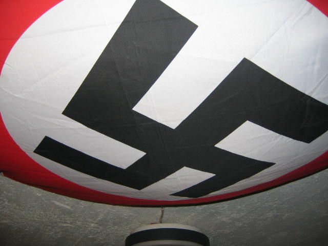 IMG 1637


Timo Haara  http://fifi.voima.fi/audio


nn
[Aki 
17:55
Terve! Miten hommat etenee? Saitteko sadonkorjuut tehty yms? Miten viron plantaasit voi?
[Sin]
17:55
http://fifi.voima.fi/kuvareportaasi/2010/lokakuu/paiva-keiteleen-hamppuplantaasilla
Timo Haara http://fifi.voima.fi/audio
[Aki
17:56
Hakaristilippu?
Vilahti yhess kuvassa
[Sin]
17:57
keskustelua aiheuttamaan, juuri hyv mielestni
[Aki 
17:57
Varmaan parempiakin on :):)
[Sin]
17:57
mm tuhansia vuosia vanha itmainen ja luonnonkansojen onnensymboli
[Aki 
17:57
Totta
[Sin]
17:57
toki, olkiluoto 3 esim
[Aki 
17:57
hehe
[Sin]
17:57
jepa
[Aki 
17:58
Ei silti varmaan edist asiaa jota ajat?
[Sin]
17:58
yrittkmme ennaltaehkist suurempien onnettomuuksien synty ja avoin keskustelu on yksi avain asiaan
[Aki 
17:58
Jees, l pst sit lippua valokuviin :):)
[Sin]
17:59
yksikin jrkev peruste sille ett miksi ei
[Aki 
17:59
Koska se hertt paljon negatiivisi tunteita ja antaa kritisoijille tykaluja mustamaalaukseen
[Sin]
18:00
tuo on juuri ongelman perusta, asioiden piilottaminen niin silloin ei avointa keskusteluakaan voi synty, de facto
[Aki 
18:00
Luulisi ett vastustusta olisi jo tarpeeksi
Niin mutta teet mediankyv tyt joten PR on trke
[Sin]
18:01
niin on, siksi mm. hakaristilippu, ja perustelu sille, ett sekin on olemassa oleva asia jota ei tulisi piilotella ja pit vaiettuna aiheena
[Aki 
18:01
Ns. tuulipuvuille pelkt roikkuvat "huumepuskat" on iso pala purtavaksi, siihen liitt viel hakaristilipun niin...
point*

[Sin]
18:01
arvaa kiinnostaako


[Aki 
18:01
http://fifi.voima.fi/kuvareportaasi/2010/lokakuu/paiva-keiteleen-hamppuplantaasilla?page=13
:D:D luulin ett kiinnostaa?
[Sin]
18:02
so? tottakai olen tuon itsekin nhnyt
nyt en ymmrr logiikkaa
[Aki 
18:02
Siis: "Ns. tuulipuvuille pelkt roikkuvat "huumepuskat" on iso pala purtavaksi, siihen liitt viel hakaristilipun niin..."
Yleisen mielipiteen voittaminen on trke
pelkt poliitikot ei voi yksin tehd mitn
[Sin]
18:04
toivottavasti yleinen mielipide voittaa siin ett kaikista asioista pit voida kyd avointa keskustelua ett mahdolliset asioihin liittyvt ongelmat eivt siten pse kasvamaan liian suuriksi ja hallitsemattomiin mittasuhteisiin. sitpaitsi ihan normi hakaristilippuhan tuo on, ei mitn ihmeemp
saksan historiasta on paljon oppimista

niin hyvss kuin pahassa
[Aki 
18:05
Tottakai olet tysin oikeassa mutta miettisin silti sit miten arka aihe on ja miten trke imago on
Sulla on hyv jalansija nyt pid siit kiinni kynsin hampain :):) Yksittisjuttuhan toi lippu on
silti
Toi oli ensimminen asia mik sun kuvissa ja reportaaseissa on koskaan osunut silmn. Imago oli 100% kunnossa ja spshdin kun nin tuollaisen 0,5% heilahduksen


[Sin]
18:07
aivan sama


[Aki 
18:07
Onhan se, kunhan viilailen pilkkua
Miks lajike tuo muuten on jota pelloillas kasvatat?
[Sin]
18:08
kannattaa mietti asiaa ja lukea historiankirjoja, yleissivistyst lisv asia
tynimi siperian routahamppu keitele1
eestiss estonia1
[Aki 
18:08
Tiedn saksan historian lpikotaisin, ainakin tiesin
Onko jotain geenitaustaa antaa vai onko se salaisuus?
[Sin]
18:09
sitten tiedt ett asia ei ole yksinkertainen ja tietoisuutta olisi hyv list noissakin asioissa
en kvisi nyt perkaamaan, juuri teen samalla tit asian eteen
on antaa kun on sen aika'
[Aki 
18:09
Jees jees
Kiva
Harmi ett pankkiirit pilas Adolffilla Saksan hyvn maineen
[Sin]
18:11
harmi ett adolfin henkilkri Morell sekoitti aatun pn lopullisesti troppeineen
[Aki 
18:11
Niink teki
[Sin]
18:11
syyp toiseen maailmansotaan mm
[Aki 
18:11
Tais olla niden pankkiirien palkkalistoilla
Morganit ja kumppanit
[Sin]
18:11
2 maailmansota kytiin amfetamiinin voimalla, hyv esimerkki
[Aki 
18:11
Jep
Eik ollut mitn lkeamfetamiini
No kyll afganistanin sodassakin pitkn matkan pommittajalentjtkin sai amfetamiini
[Sin]
18:12
palokunnan sauna meni juuri pois plt, tulin juuri keiteleelle viron maaseudulta jossa minulla ei ole lmmint vett
asiaa
[Aki 
18:13
Haha!
[Sin]
18:13
pidetn luukkuja auki ja tuumitaan mutta hommat kusee tll jos thn j (istumaan koneelle)
[Aki 
18:13
(meni ohi toi lause)
[Sin]
18:13
mys on hyv huomioida ett nit luukkuja saattaa olla kymmeni nkjn auki samaan aikaan ett
[Aki 
18:14
Niin chatluukkuja'
[Sin]
18:14
hoidan muita titni, hyv ett asia saatiin puheeksi, tst onkin viel paljon sanottavaa
[Aki 
18:14
Jees mutta hivyn hiritsemst, ei mulla mitn asiaa ollut sinns
Mullakin on kdet tynn
http://www.facebook.com/home.php?#!/pages/ph-Turun-Aikapankki-ph/159385467416361
Tnn aukes
[Sin]
18:15
fasismin historiasta kannattaa aloittaa, roomaan asti menee kuitenkin tietmys esim. c.crimberg kansojen historia
thanks, palataan1
!
[Aki 
18:15
Ei sano mitn tuo crimberg
kirja?
Juu juttua varmaan riittis
Yks juttu viel, koskas me treffaillaan? Onko sulla talvella enempi aikaa?
[Sin]
18:16
Antikvariaateist lytyy, vanha yliopistolhdetietoteos siit kuinka olemme nyt tss
[Aki 
18:16
k
[Sin]
18:16
kelkkasafareita mm toki on
nyt se sauna, se on moro
[Aki 
18:17
.mo

tuohon loppuun viel tuohttp://forums.offipalsta.com/album.php?albumid=1152&pictureid=16274
;-);-)
uusnatsit voivat aiheuttaa todella suuria ongelmia mikli asioista ei ajoissa osata keskustella ja ikvi asioita ei siten voida ennalta ehkist, tm on fakta jossa itse olen objektiivinen, puolueeton ja en tunne sympatioita sen erityisemmin mihinkn suuntaan.