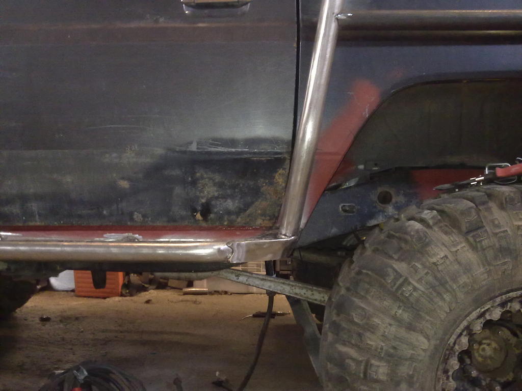 Pkaaren kiinnike hylly