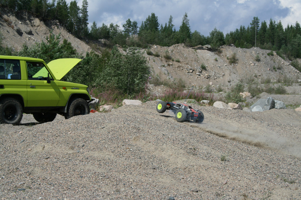 Rc polttis, Hpi Firestorm Prolinen renkailla.