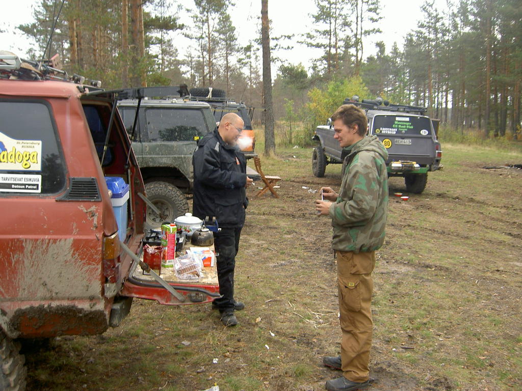 PICT4241 Ruoka tauko summajrven rannalla