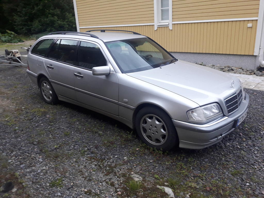 Mb w202