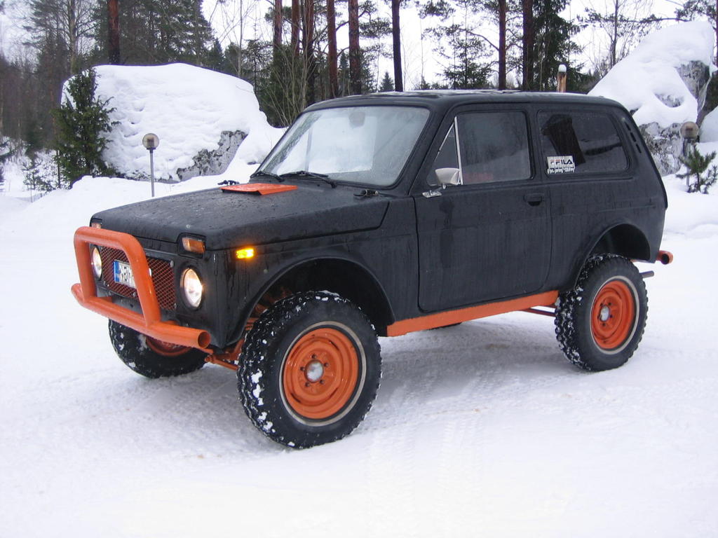 Siin se nyt sit on tysin valmis liikenteesskin jopa.