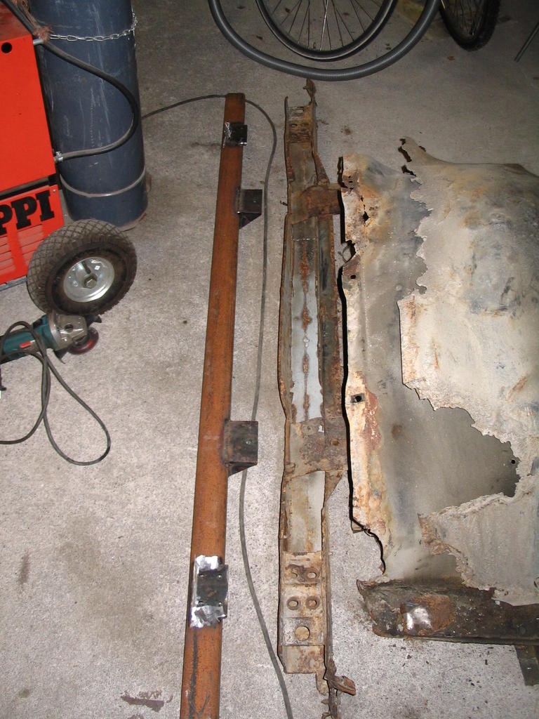 Uusi takapalkki kokoa 60x60x5