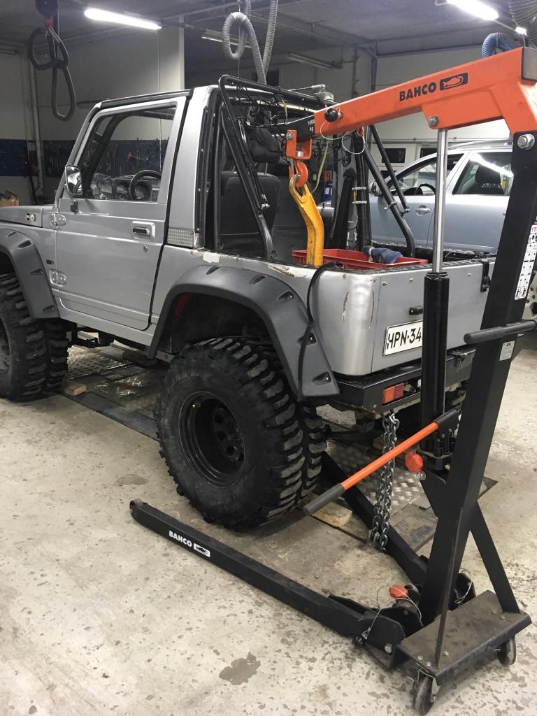 90F54106 B5CA 43E0 B5A0 A983A210D4F8