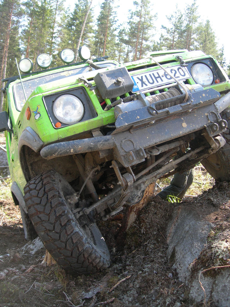 Vaan mki otti Suitsukin kannon nokkaan.