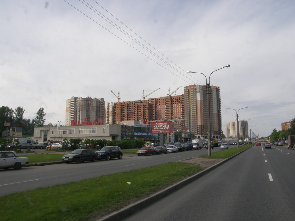 Prologin huoltoautojen parkki