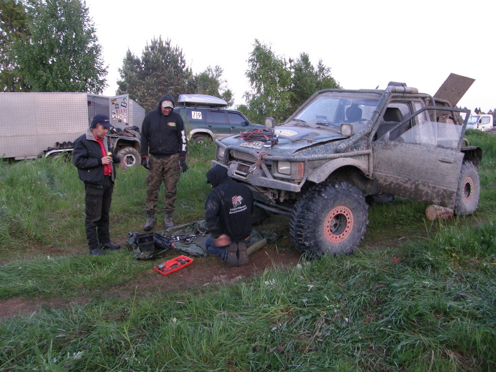 Juppelin panhardi repes irti