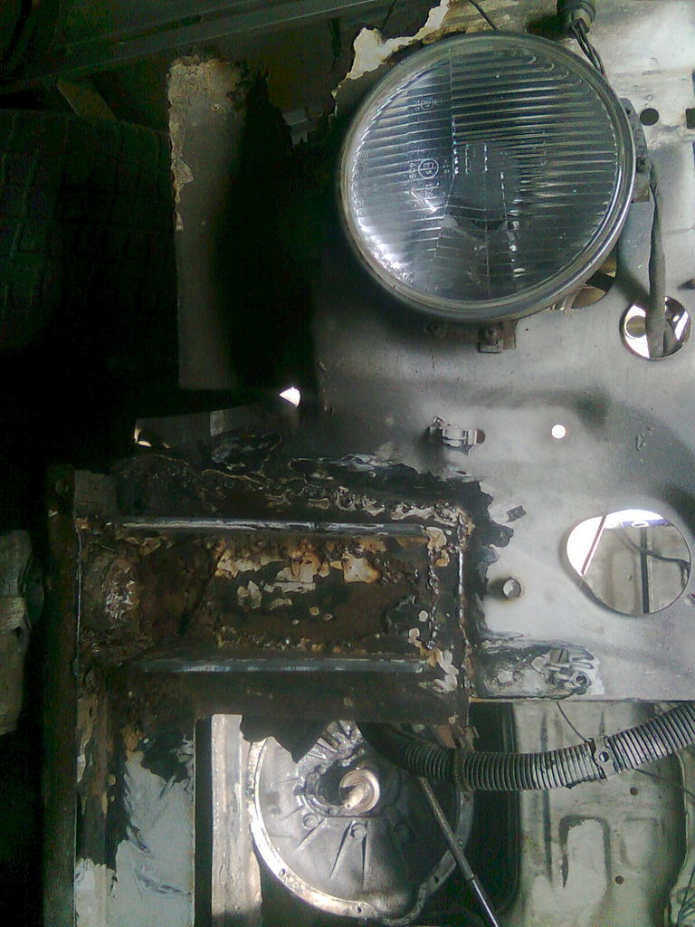 oho. onpas se hienosti korjattu joskus, toinen puoli oli samanlainen ja viel vstrkin pes sisll.