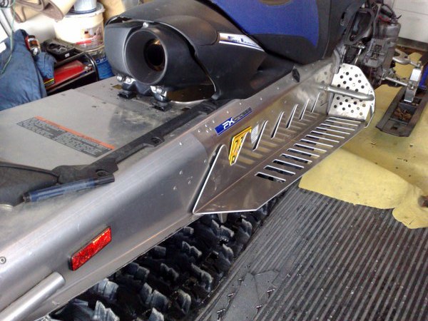 Uusien astinlautojen mallausta