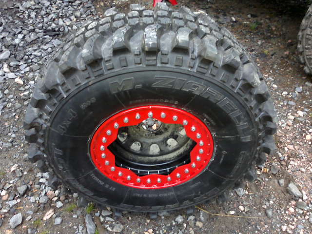 No ny rupee oleen rouheeta Jeeppiin alle :-) Saa nh pitk nuo ilmaa...