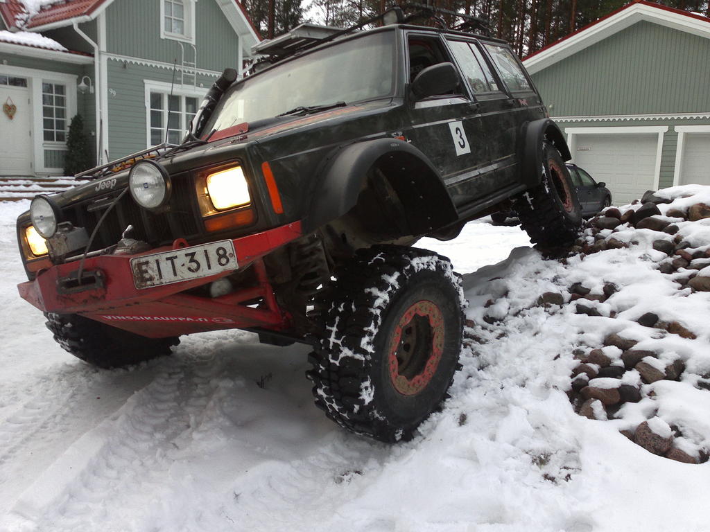 Joustoa, eihn nuo uudet levikkeet nii pahalta nyt...