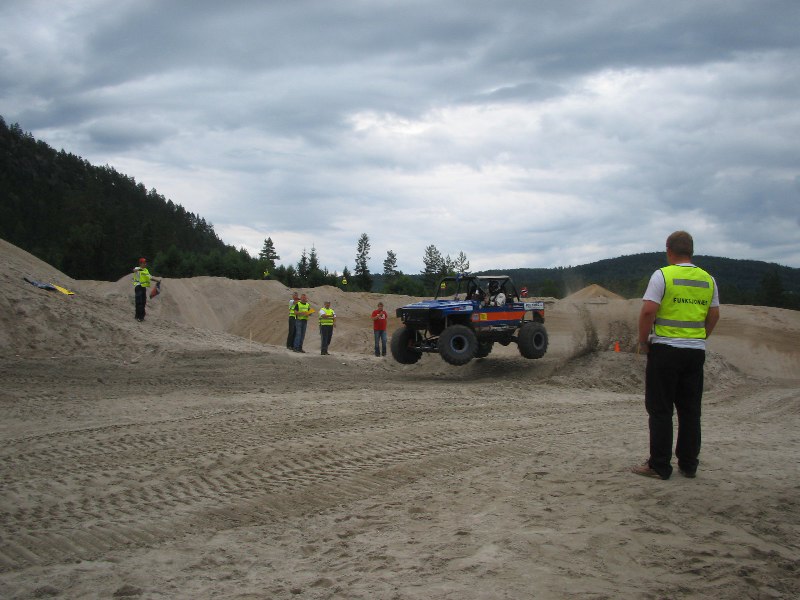 Pirate4x4 2007 500 800x600