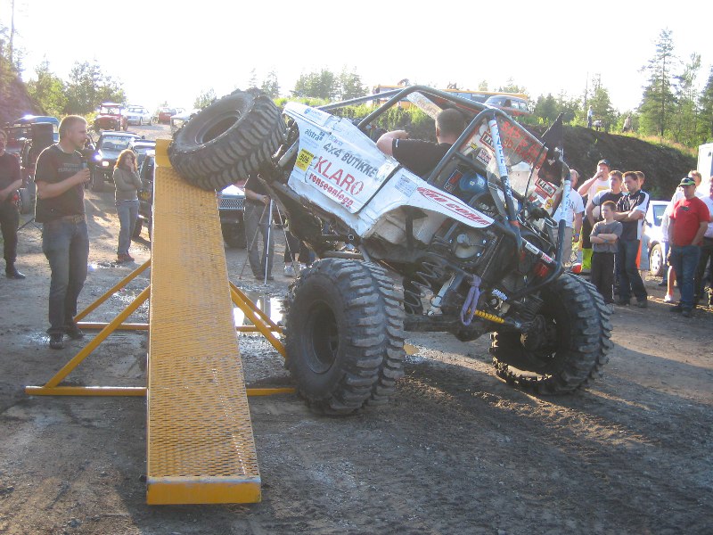 Pirate4x4 2007 461 800x600