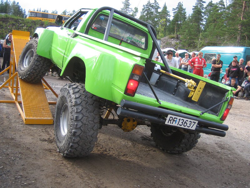 Pirate4x4 2007 443 800x600