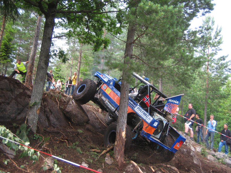 Pirate4x4 2007 413 800x600