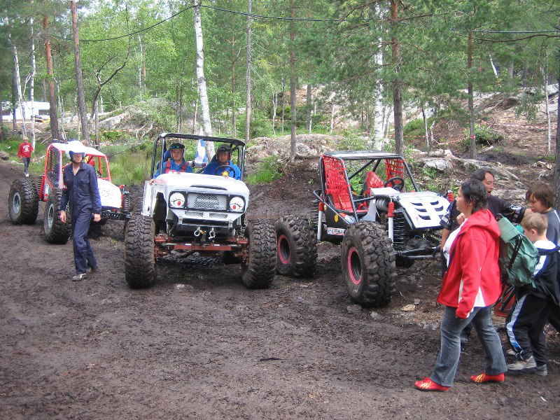 Pirate4x4 2007 365 800x600