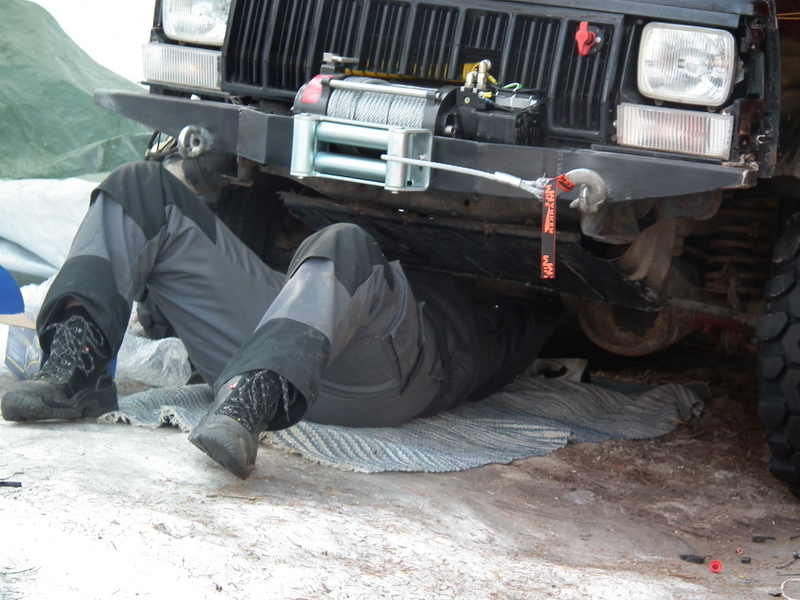 Olishan se starttikin ollu hauska vaihtaa nosturilla...