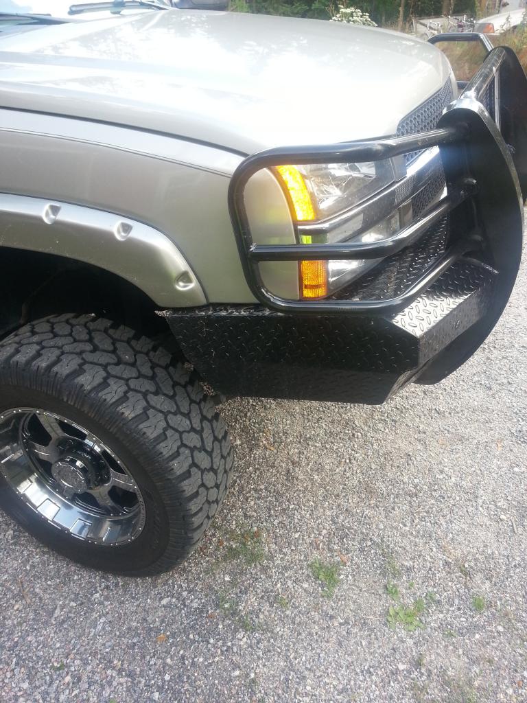 Myynniss oleva silveradon puskuri