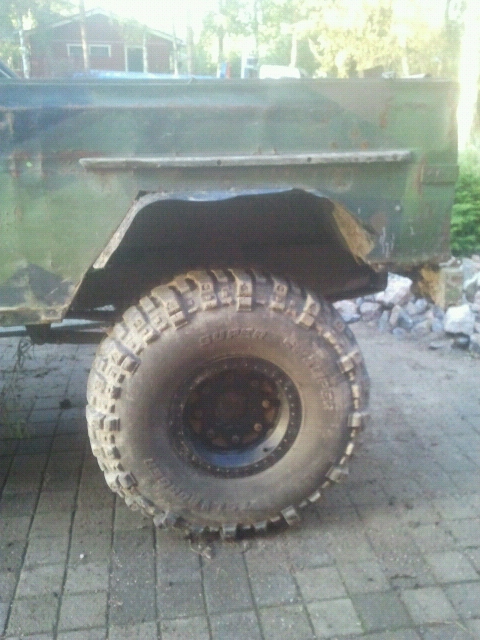 Pkkyrt alla, ensimminen hankinta.