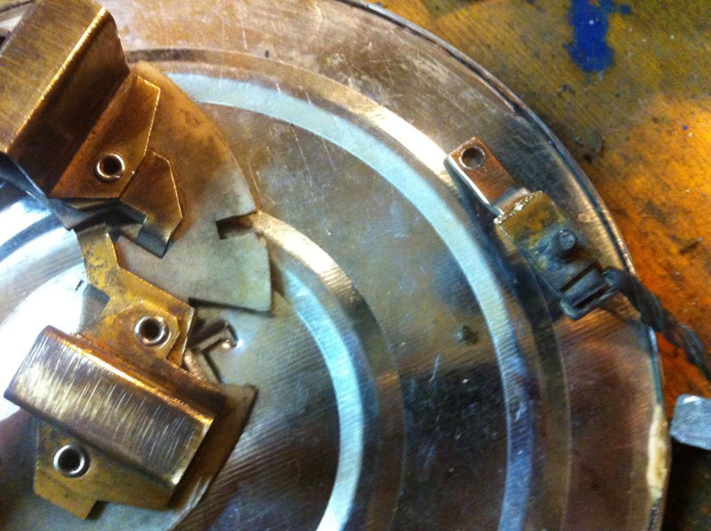 Tinaamalla sai tuonkin viel ntisti kiinni.