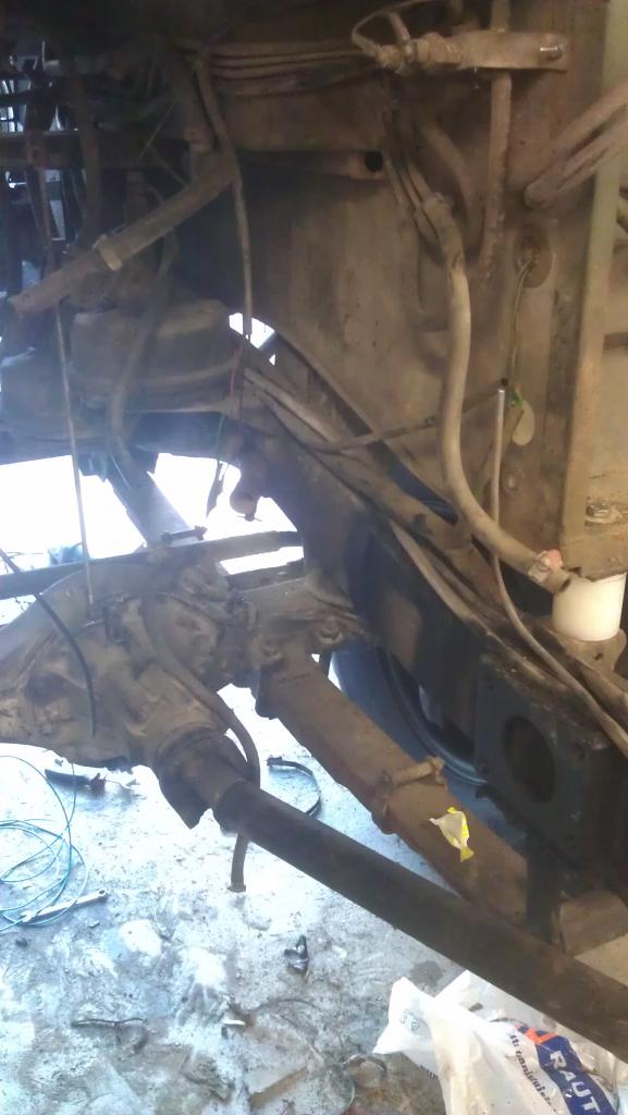 alipainekytkimet yms pois turbon tielt