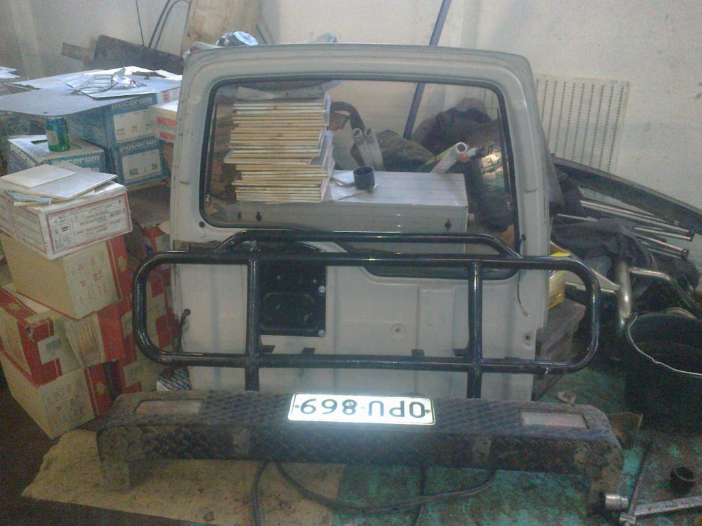 30092013145
Myydn kaiken laista tarjotkaa