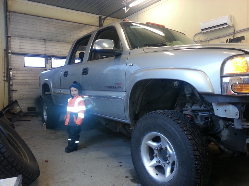 3tuumaa korinkorotusta