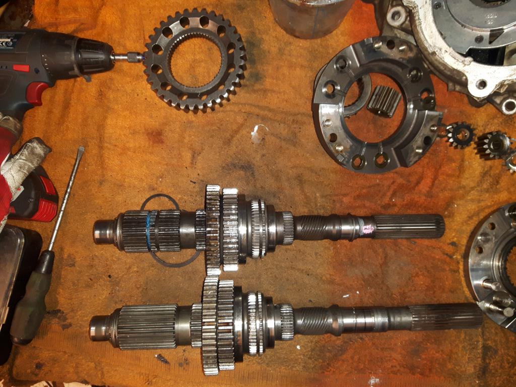 242 pakselit. Alhaalla vm-97 ylhll vm-89.