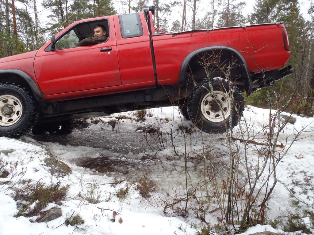 P2220021 Ilmaa on. Akin taidonnytteit :)