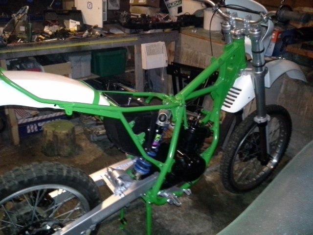 jalkatappi ja jarrupoljin fixattu