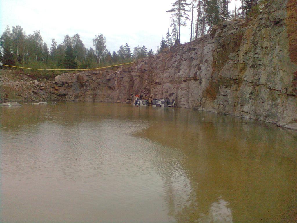 Bankku hakee rastia, turaoffin louhos