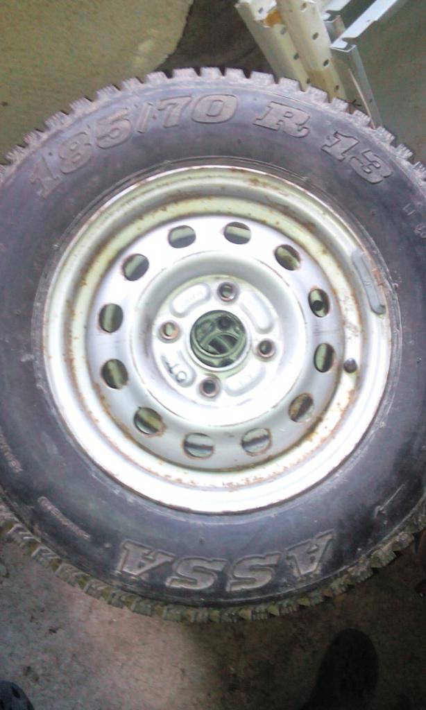 Sierran renkulaa 170/70 r13