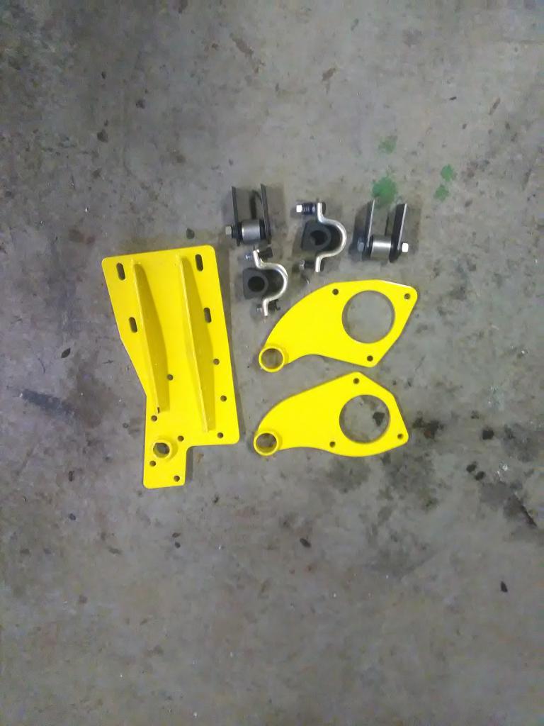 14766102207731346570094