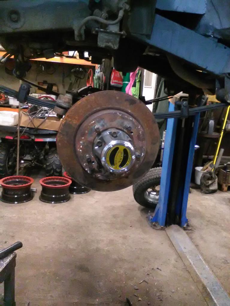 Uudet nappikset paikkaan