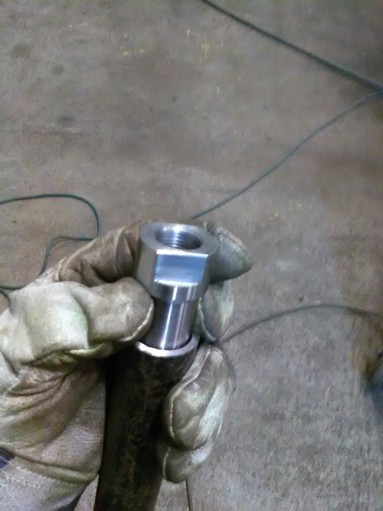 Hyvn oloinen uniball ja siihen kierreosa ett saa tarvittaessa sdetty