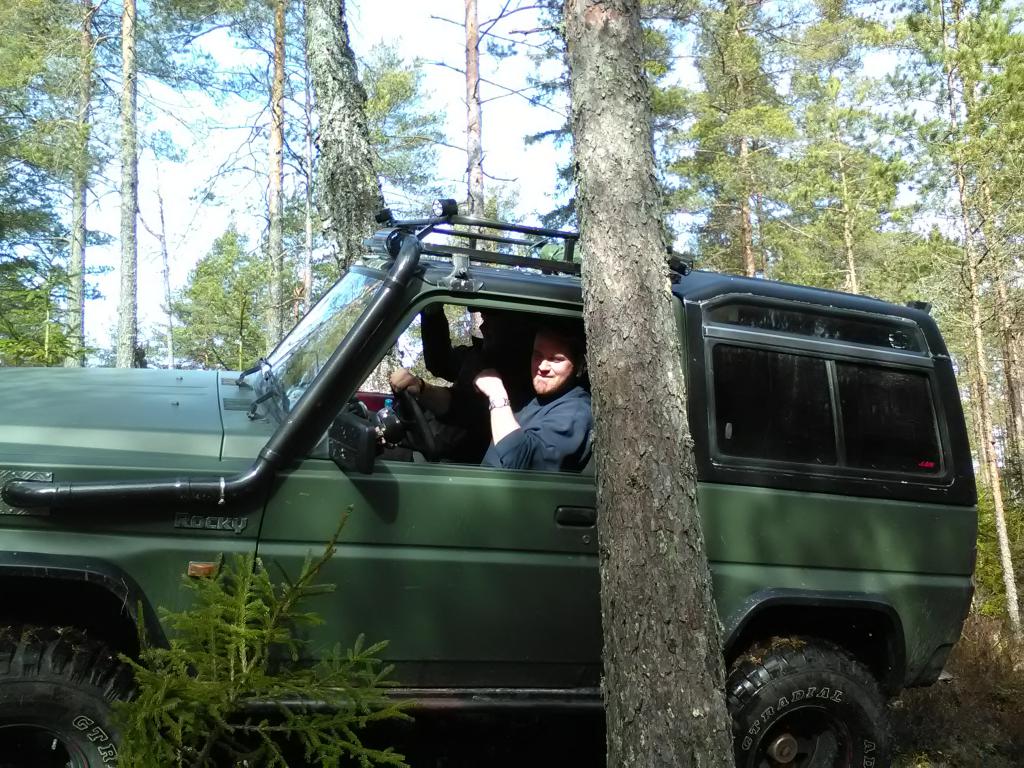 Rockylla pient kattokosketusta, tst taidettiin selvit siististi vinssill pois