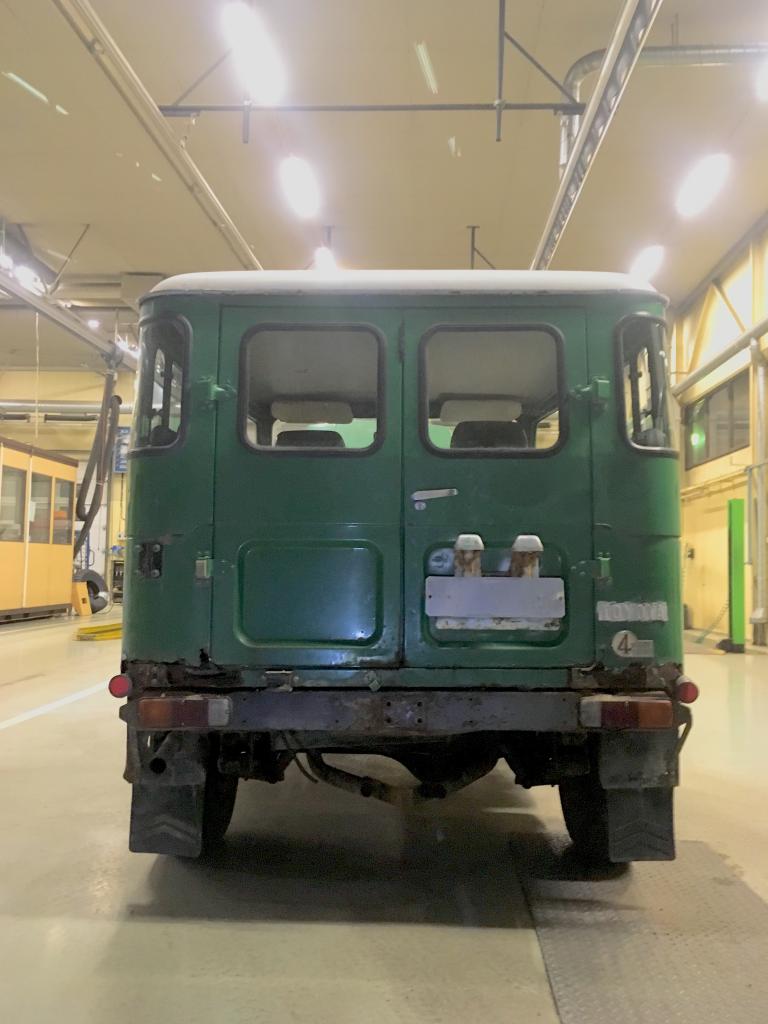 9856810A E44A 42EE A8F6 A892E44CFB5C