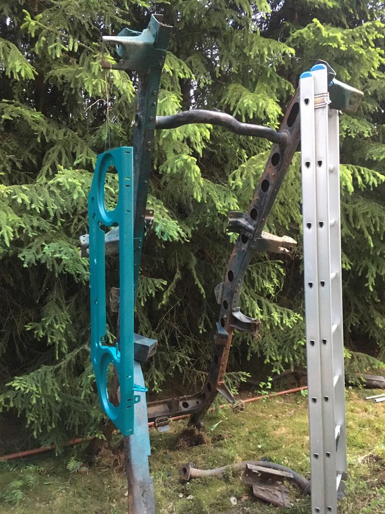 932A3B93 29F3 4863 8031 AE0A55844862