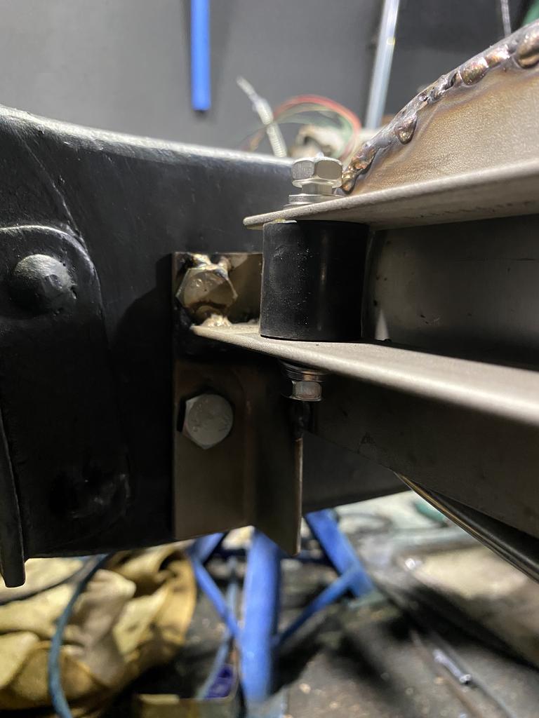 33329198 FC2F 4EE2 9317 70A186677016