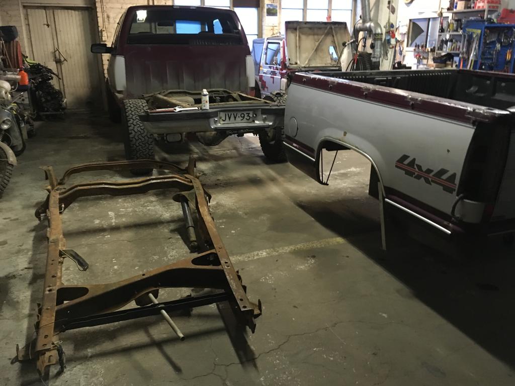 1898FEC9 ADC2 4F9D 9C83 3DD9AEFDF6D1