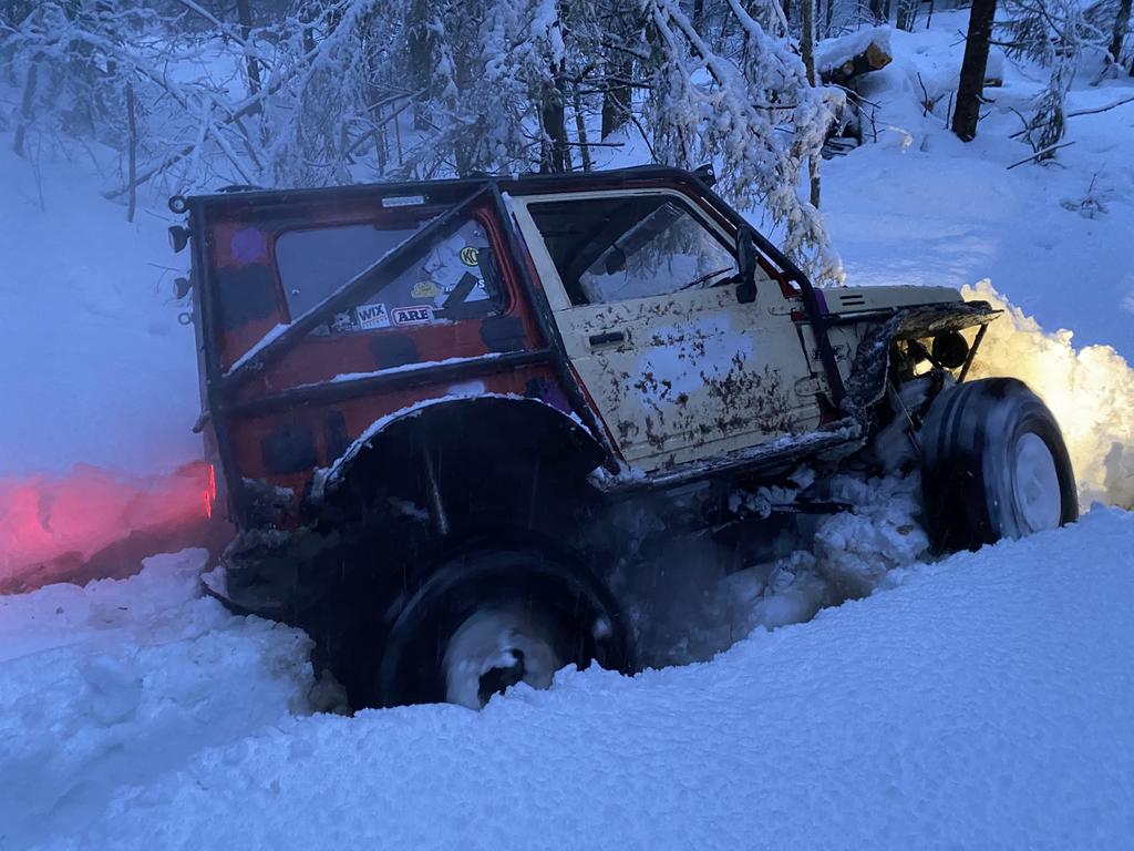 09A9B456 E427 453E 8532 5F8681F967CA