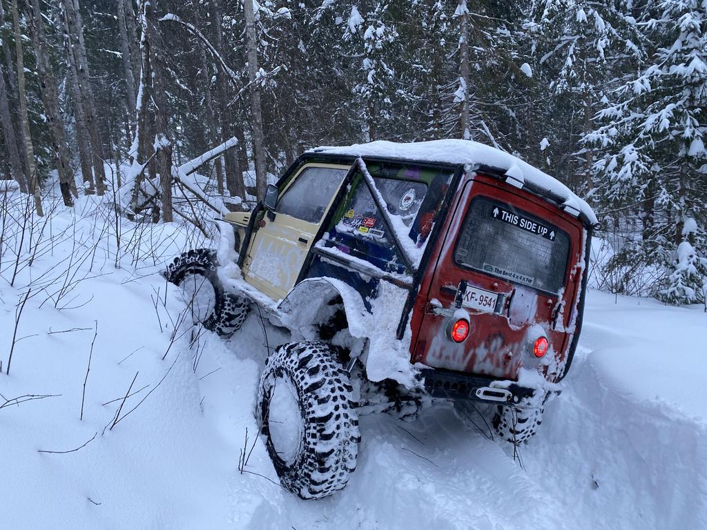 54A84173 33EF 40A5 B685 AA53686AC2DC