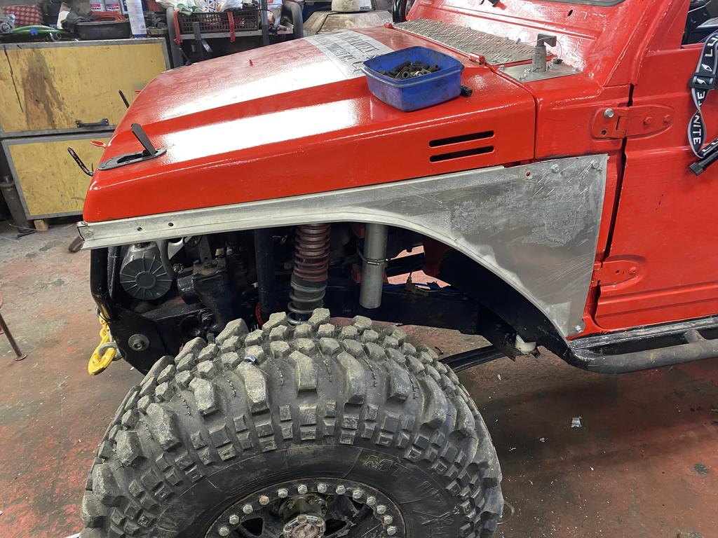 F25D04C8 4055 4B7A BB81 F5C675A65571