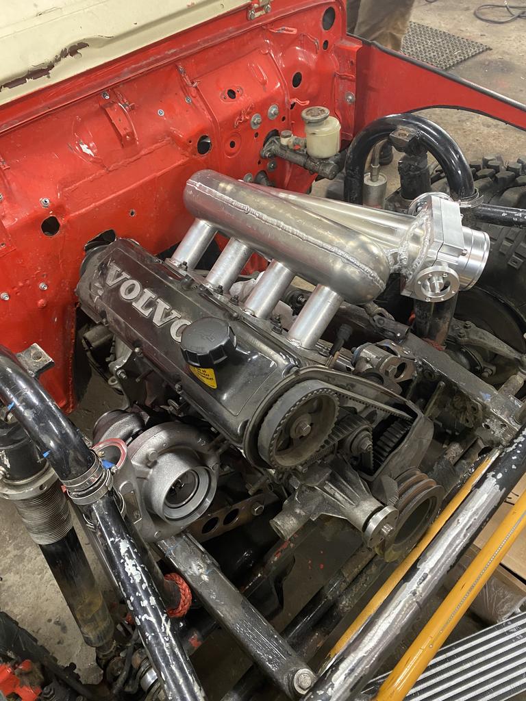 18669F37 8009 4FF2 952F F9B8C1EDE38C